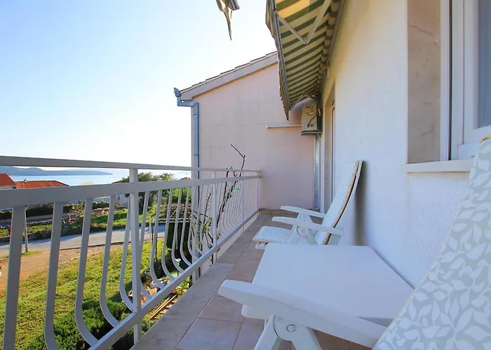 Appartement With A Parking Space Seget Donji, - 11171 Trogir