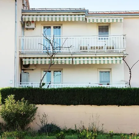 Appartement With A Parking Space Seget Donji, - 11171 *