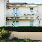 Appartement With A Parking Space Seget Donji, - 11171 *
